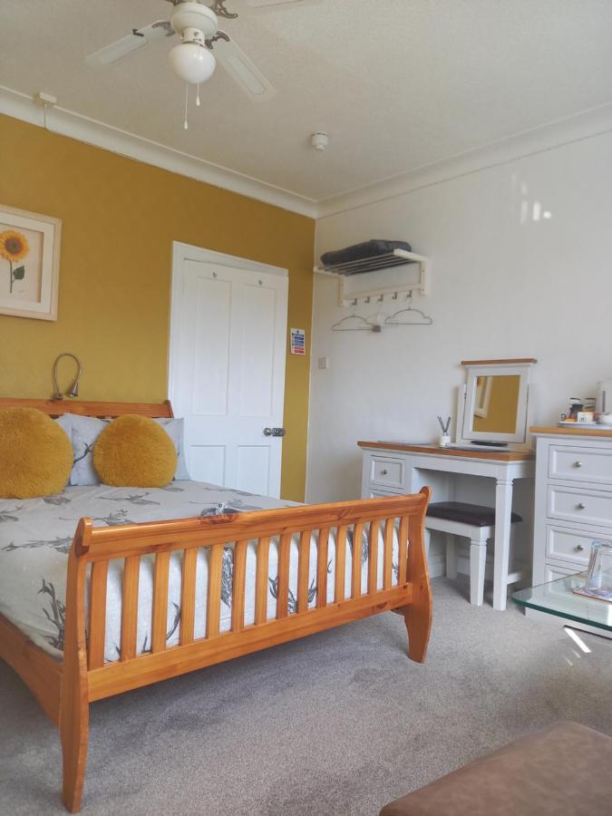 The Kemps Guest House Инвернес Екстериор снимка