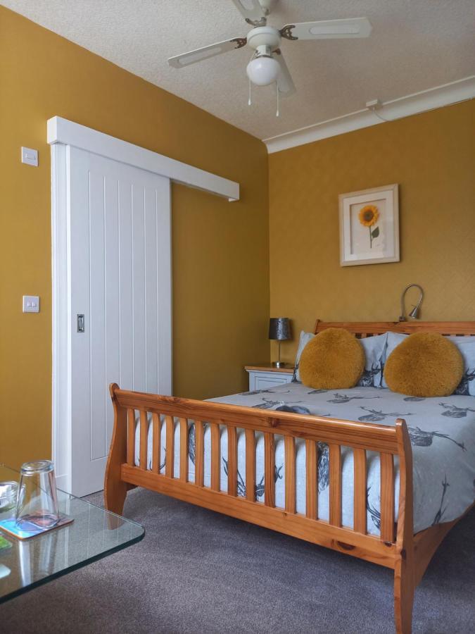 The Kemps Guest House Инвернес Екстериор снимка