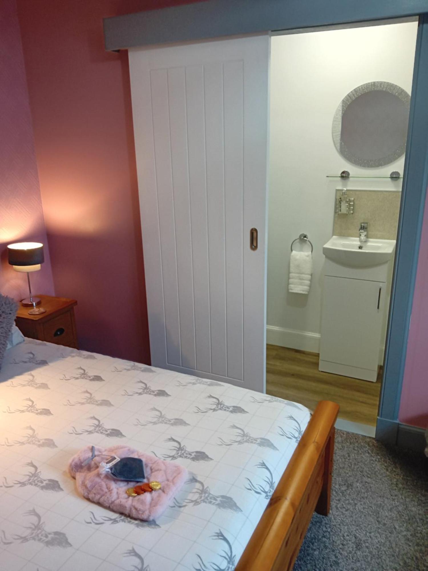 The Kemps Guest House Инвернес Стая снимка